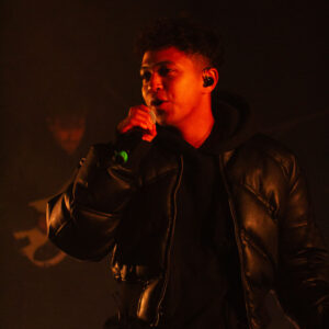 Photo de la performance de Tsew the Kid lors du festival BTR 2025